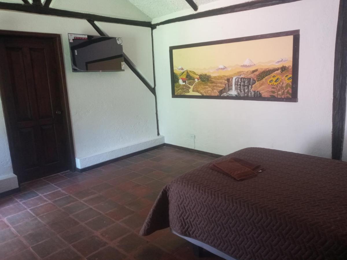 Quinta Los Eucaliptos Hotel Quito Kültér fotó